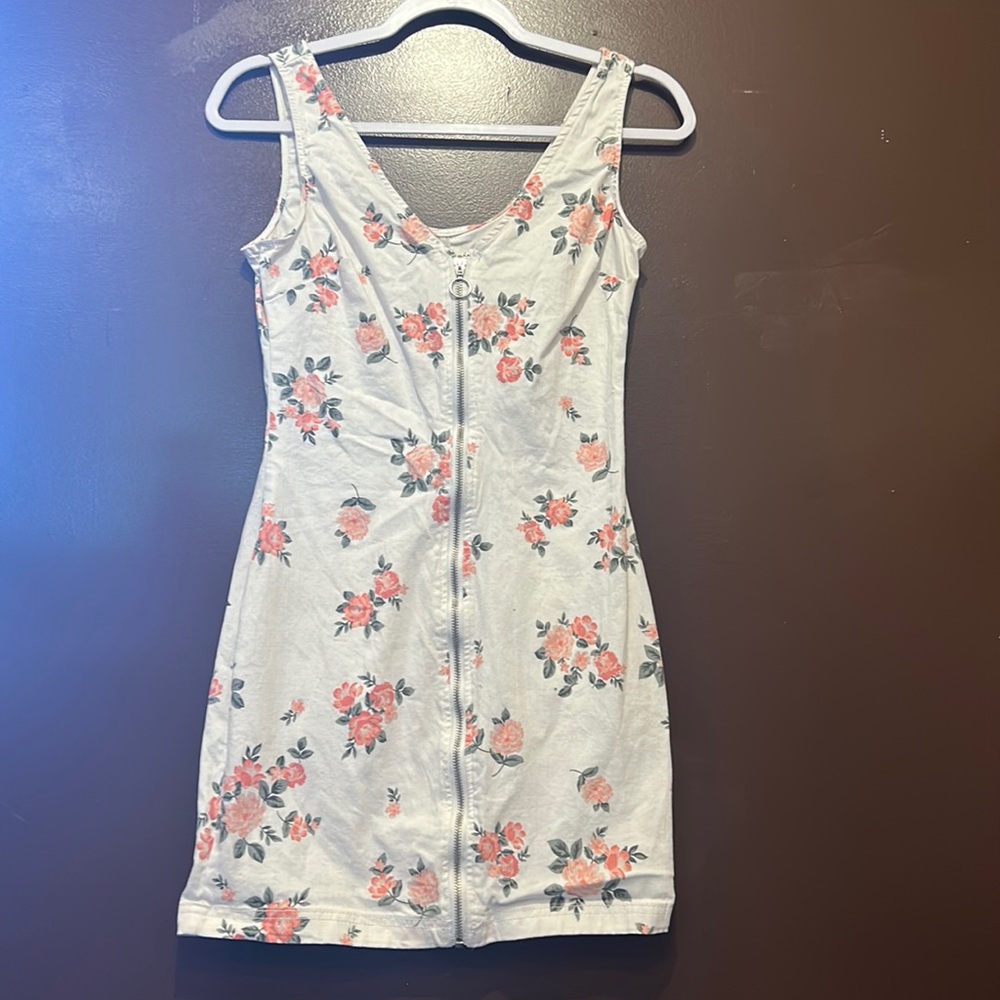 Summer zip up dress